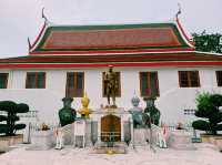 【曼谷】免費小眾古跡寺廟景點！Wat Mahannapharam Worawihan，大型白色大理石寺廟建築，拍照📸很出片