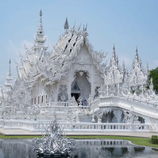 一趟雄偉的旅程：探索清萊的白廟