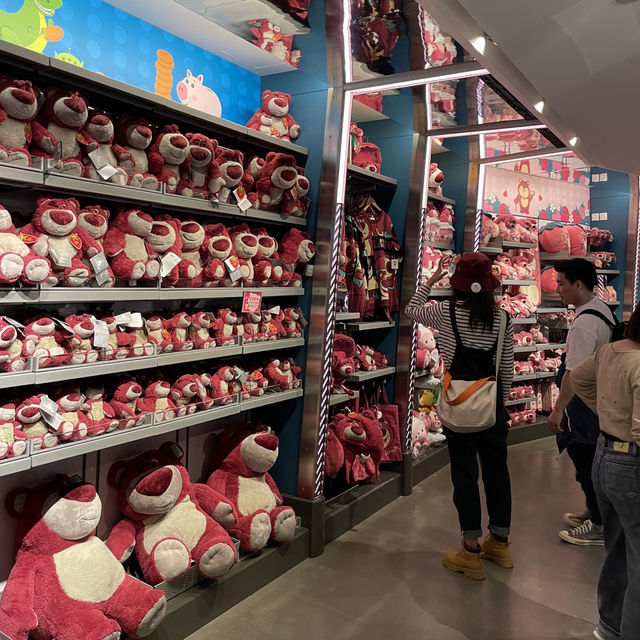 Disneyland Shanghai!!