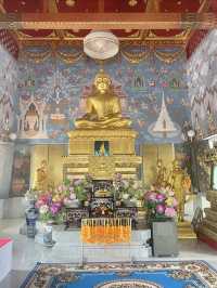 วัดแก้วโกรวาราม วัดสวยกระบี่
