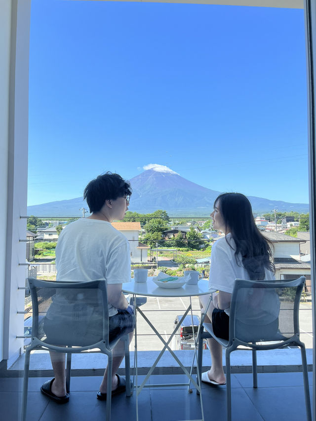 日本🇯🇵 河口湖｜花園酒店 🏨 房間獨霸富士山全景🗻