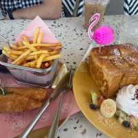คาเฟ่ Papa Beach Pattaya