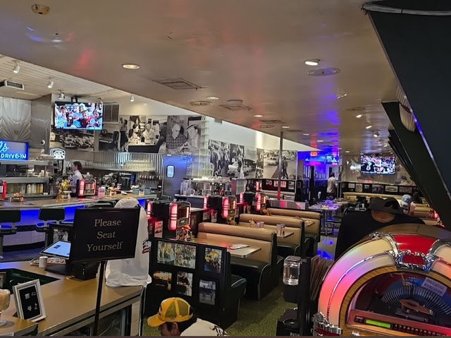 Fries, Shakes, and Nostalgia: A Pit Stop at Mel’s Drive-In