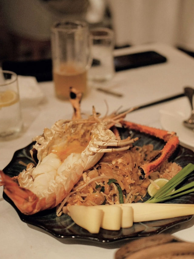 Khao Restaurant: A Modern Twist on Authentic Thai Flavors in Bangkok