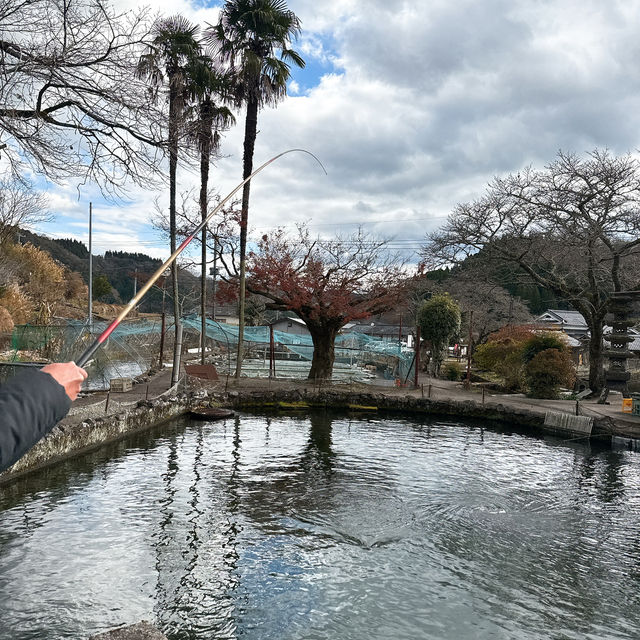 【竹田】新鮮ピチピチ✨釣った魚をその場で食べられる川魚釣り堀🐟