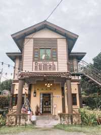 Vintage Cafe in Vintage House 🍱