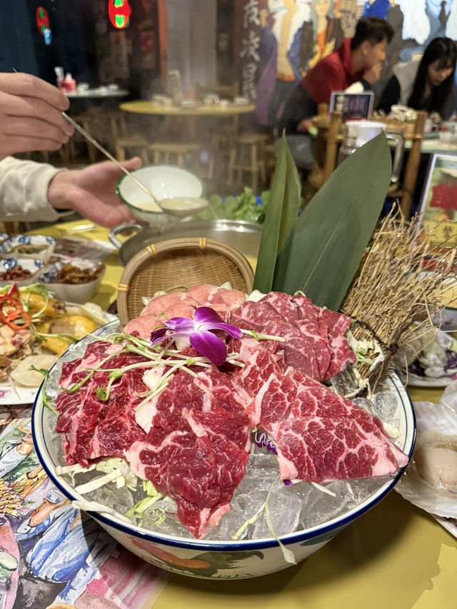 北角有間火鍋店做緊超爆優惠一蚊一支啤酒！？真的嗎？