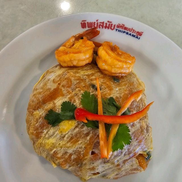ทิพย์สมัย ผัดไทยประตูผี สุดยอดผัดไทยของประเทศ