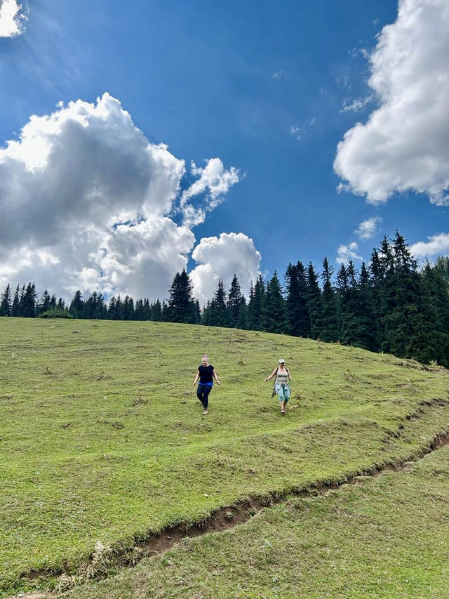 🇰🇬Waterfall + Green Hills Hike🥾🌳