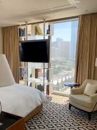 Hollywood Glamour & Timeless Luxury: My Stay at Waldorf Astoria Beverly Hills!