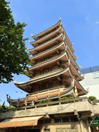 ベトナム　ホーチミン観光　ヴィンギエム寺（永厳寺）の七重の塔に圧倒された！