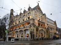 Elegant Dining at Café Americain