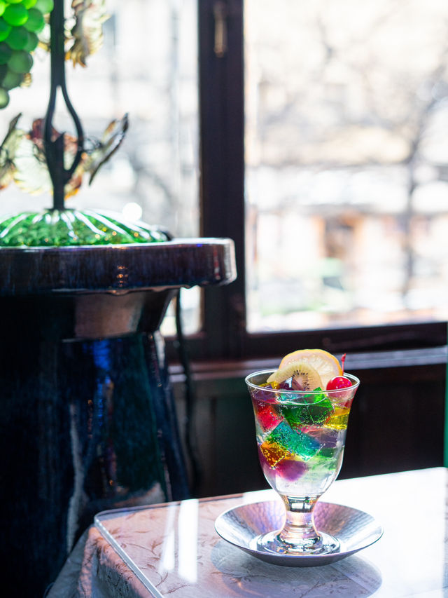 【京都】青い光に包まれる幻想的な喫茶「ソワレ」🍸 🍹 🍒