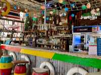 Ma-Rum Bar เกาะเสม็ด สไตล์ฮาวาย ริมทะเล
