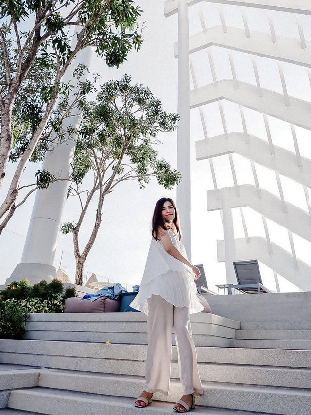 พาไปพัก Arbour โรงแรมวิวดาดฟ้าใจกลางเมืองพัทยา