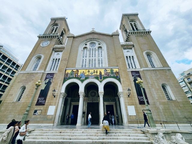 [🇬🇷アテネ] アテネの中心部にあるアテネ大聖堂に訪れる