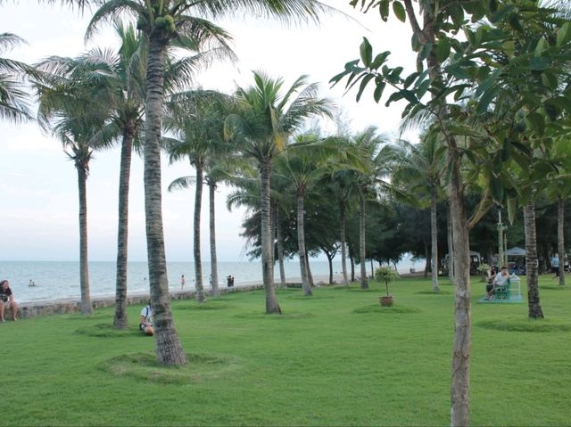 Grand Pacific Soverin & spa 