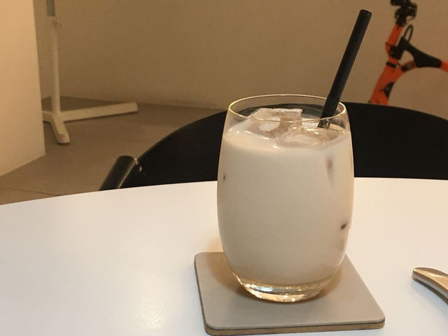 감각적인 카페, 노론존