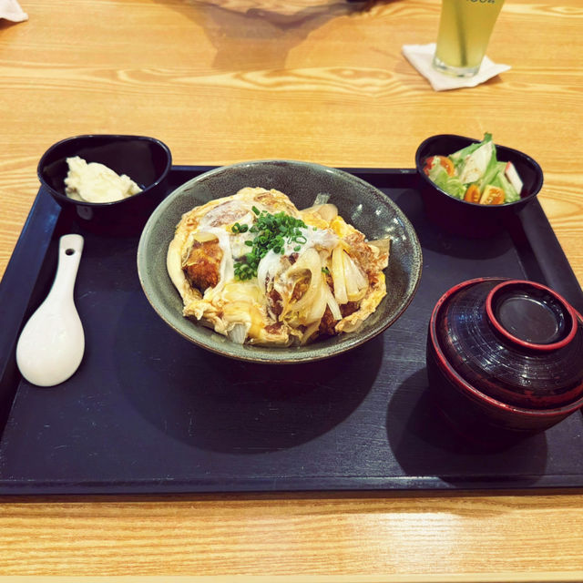  Koharu Japanese Restaurant เวียงจันทน์ 🍜🇯🇵