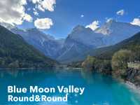 🏞️ เดินถ่ายรูป วิวเทพนิยาย Blue Moon Valley