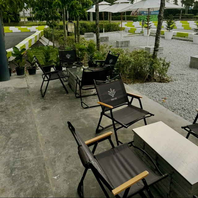 Eclectic Flavors at The Rud Cafe & Bistro