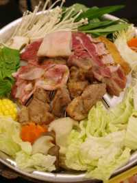 สี่วาแคมป์ หมูกระทะ & ชาบู  