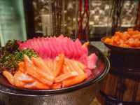 บุฟเฟ่ต์นานาชาติ 27 Bites at Radisson Blu Plaza