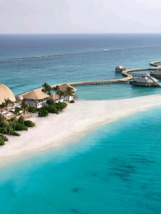 🌺 Escape to Untouched Beauty: Haa Dhaalu Atoll, Maldives! 🌊✨