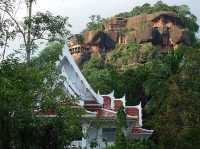 🌄🌊 BUENG KAN WEEKEND ESCAPE: Mekong Mystique & Hidden Cliffs! 