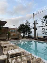 HOTEL NEAR THE SEA 🌊