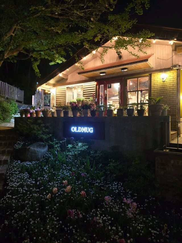 옛날 시골산장 느낌 레트로감성 가득 부산카페💚