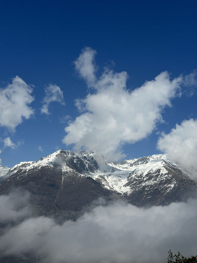 Auron เมืองตอนใต้ของฝรั่งเศส
