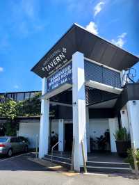 🇦🇺 Experience Relaxed Dining in Aspley, Queensland, Australia
