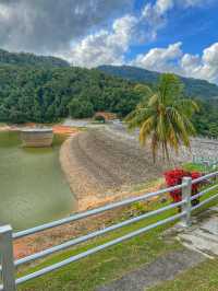 A Quiet Escape Above the City: Morning Stroll at Air Itam Dam