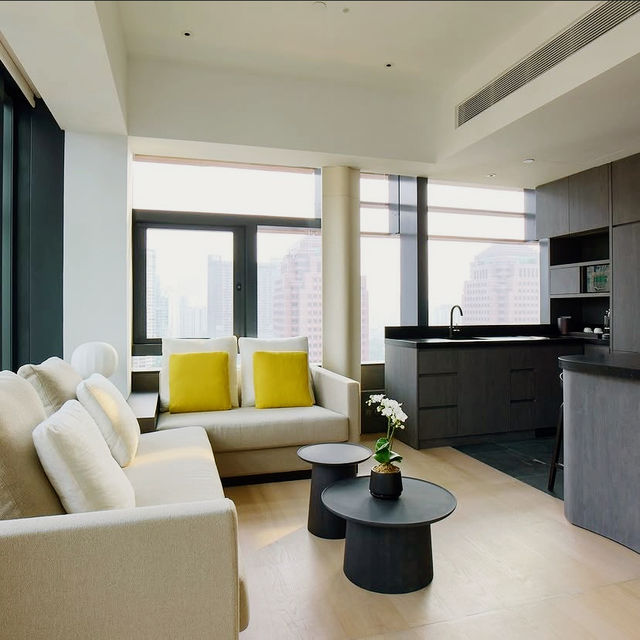 Urban Serenity at COMO Metropolitan Singapore
