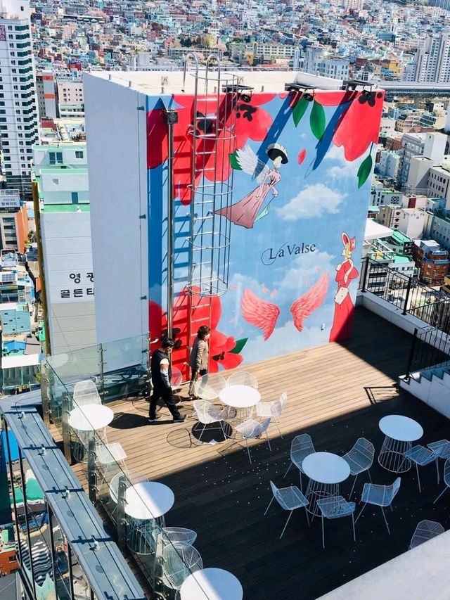 🌆 Serenity by the Sea – Lavalse Hotel Busan  🌊🏙️