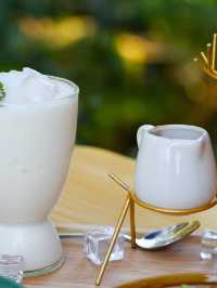 Breathe in the mist, savor the taste—Aom