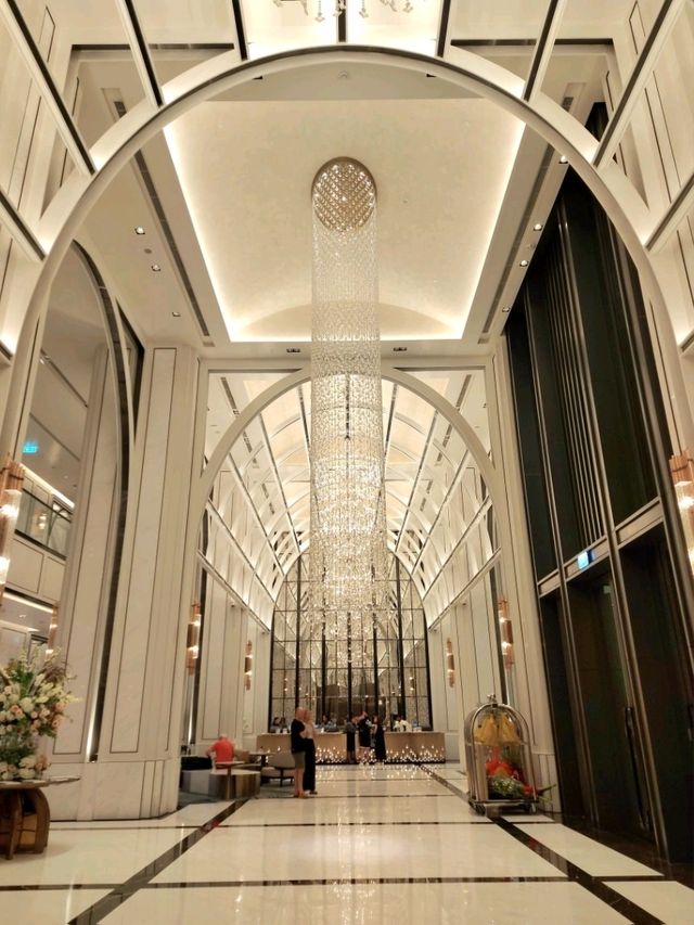 โรงแรมสวยกลางกรุง อีสติน แกรนด์ พญาไท
