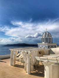 Drenched in Blue – Driving Across Dreamy Santorini