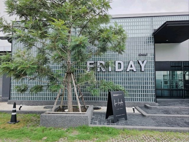 Friday Everyday Sattahip .. ชลบุรี