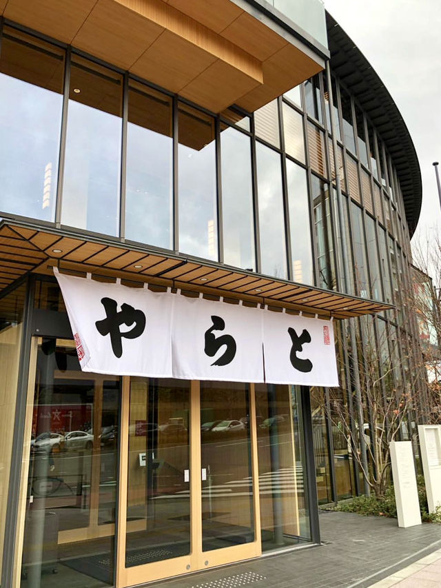 A Day of Art and Elegance in Minato, Tokyo 🖼️✨