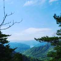 Easy Hike, Great Views, Totally Chill Spot