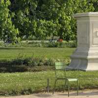 Paris Parks: My Unexpected Favorite Escape 🌿✨