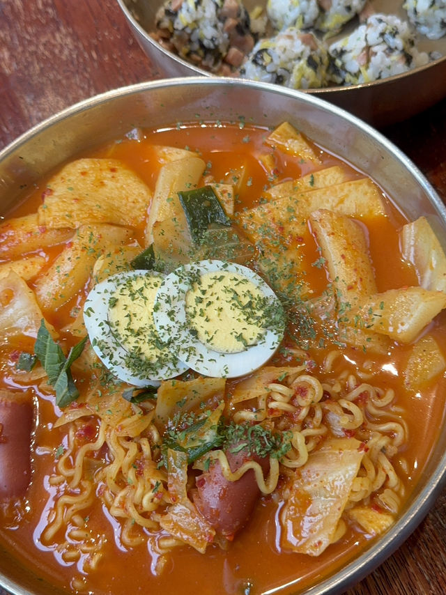 慶州で人気！粉食屋さん
