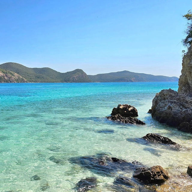 Bangkok Escape: Discover Koh Samae San! 🏝️