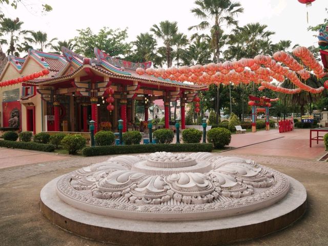 🛕:Buriram City Pillar Shrine ศาลหลักเมืองบุรีรัมย