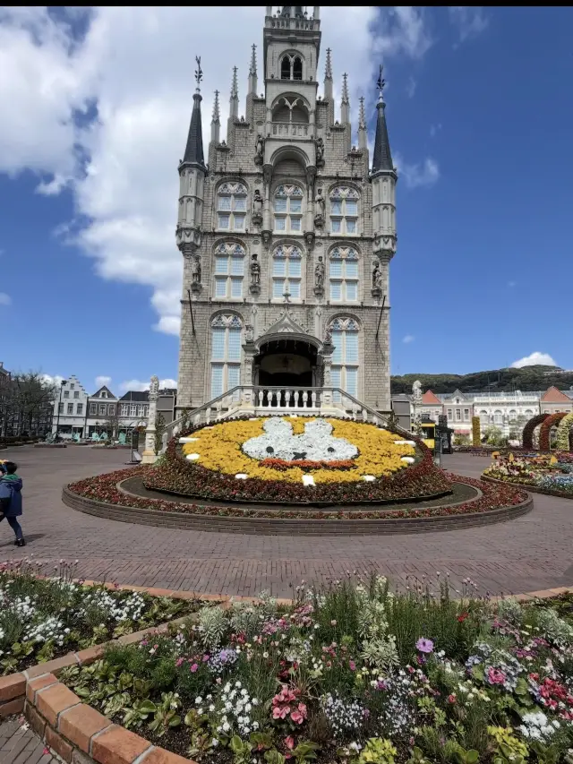 【Nagasaki・Huis Ten Bosch】 Stroll through a city of lights, flowers, and canals with a European vibe.