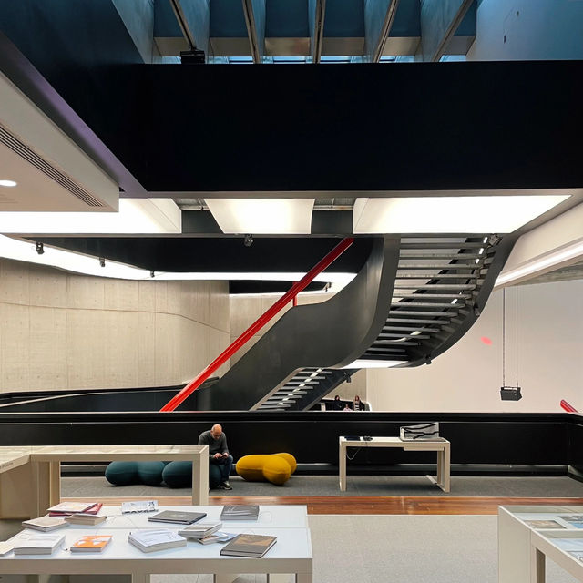 Rome's Contemporary Art Haven: Get Your Money's Worth with 7 Exhibitions! 🎨🏛️