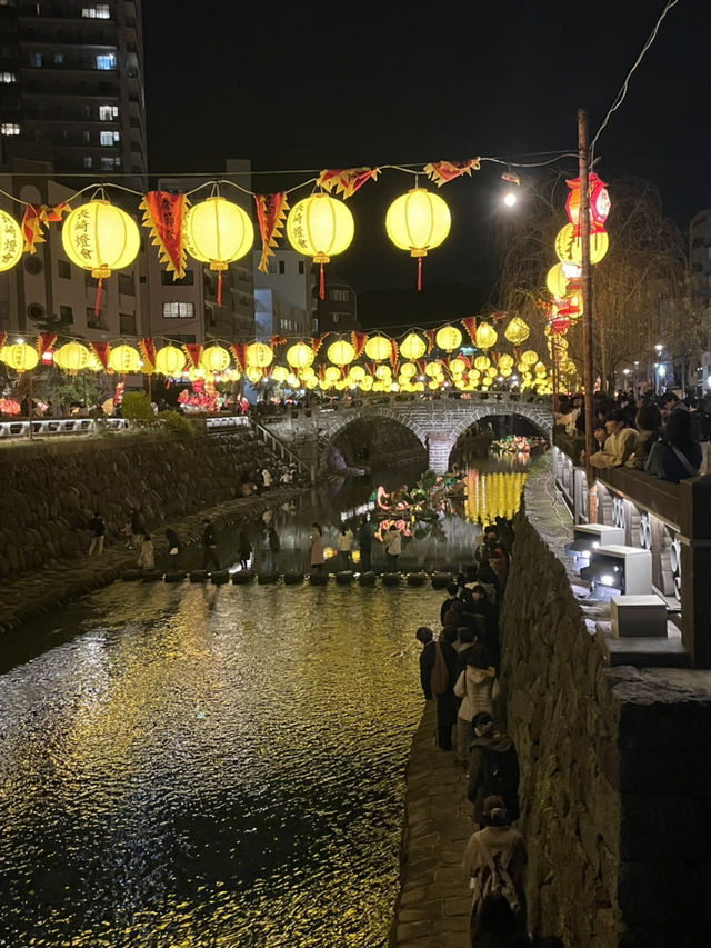 淚雨長崎市：歷史的沉思
