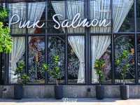 มื้อกลางวันนี้ฝากท้องไว้ที่ Pink Salmon